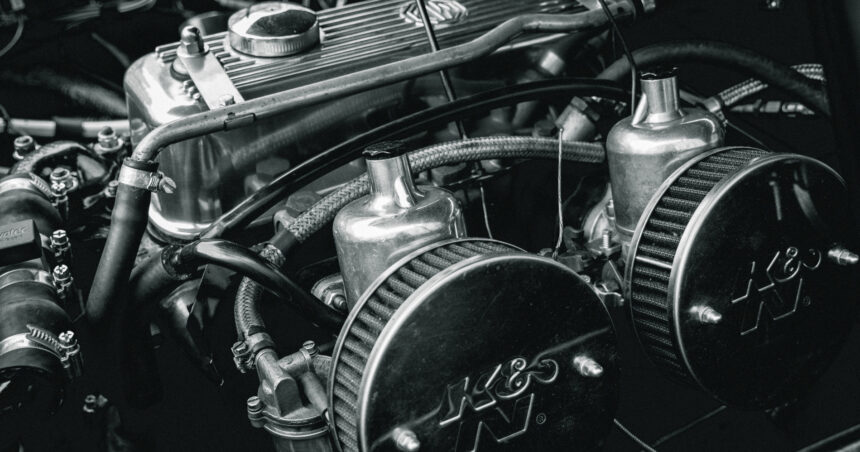 Bunyi Klotok pada Mesin Mobil