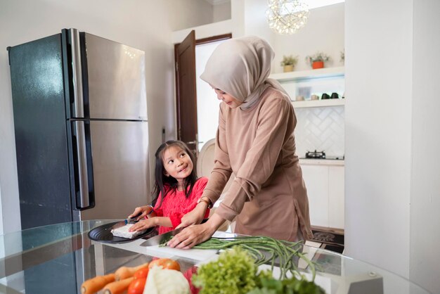 Franchise Modal Kecil yang Cocok untuk Ibu Rumah Tangga