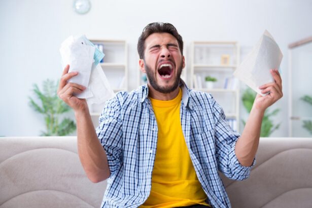 Melunasi Hutang Konsumtif dengan Gaji Bulanan