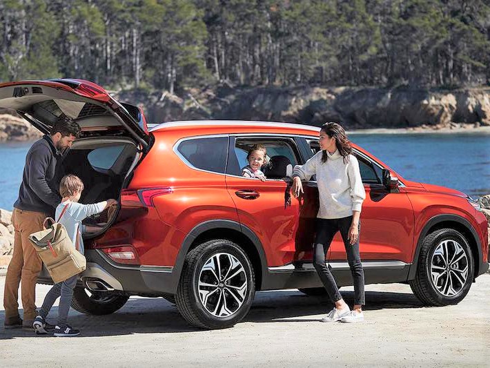 Mobil Keluarga Terlaris 2025 di Indonesia