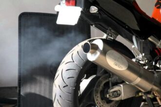 Penyebab Knalpot Motor Berbunyi Seperti Meledak