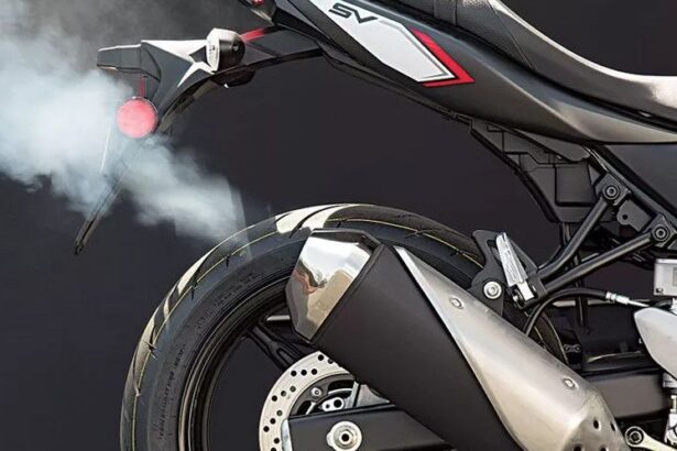 Penyebab Knalpot Motor Keluar Asap Putih
