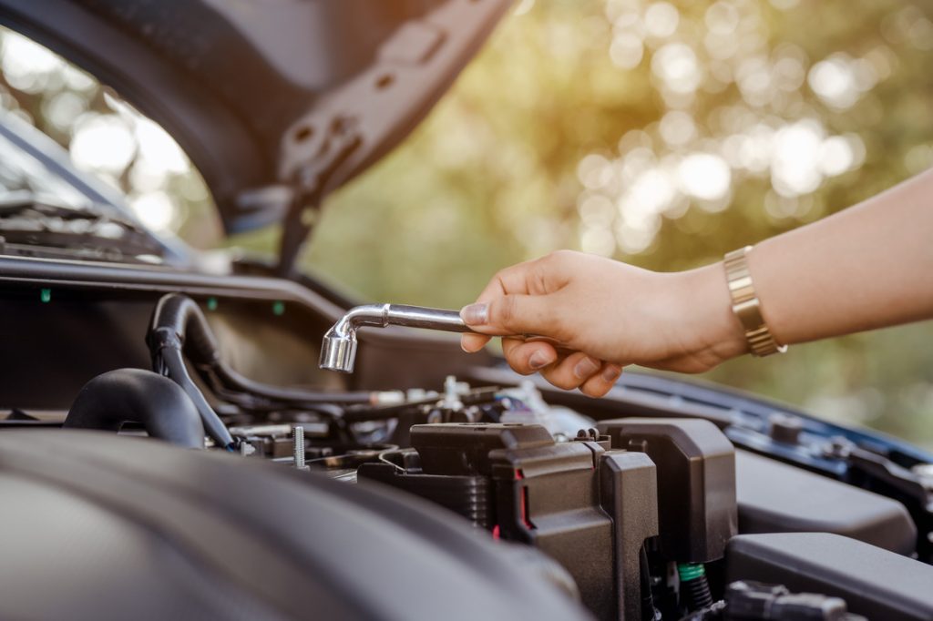 Penyebab Mobil Bergetar saat Diam dan Cara Memperbaikinya