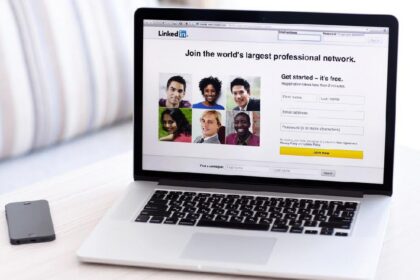 Strategi Marketing Jasa di LinkedIn