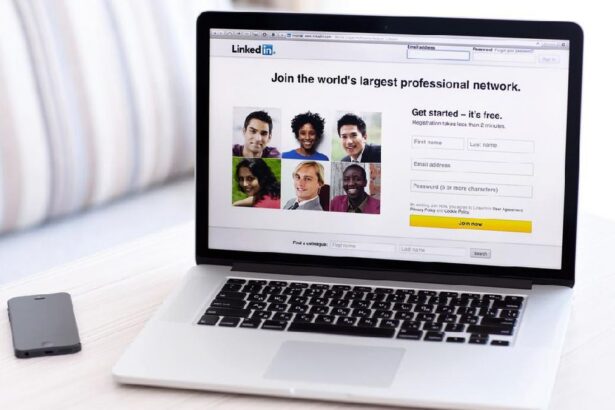 Strategi Marketing Jasa di LinkedIn