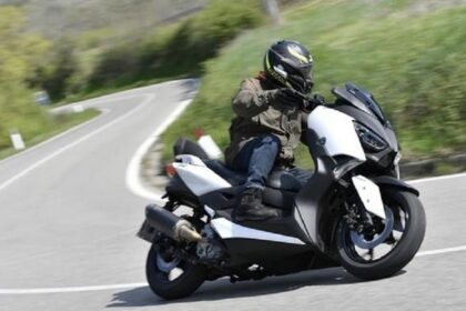 Tips Cara Ngerem Motor Matic