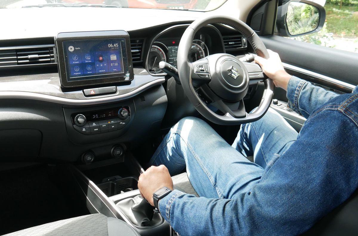 Tips Mengatur Posisi Mengemudi yang Ergonomis