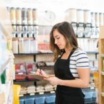 Tips Mengelola Stok Bahan Baku