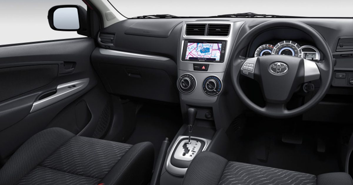 Tips Merawat Warna Hitam pada Dashboard Mobil