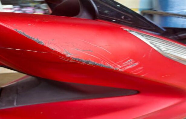 Cara Menghilangkan Goresan Halus pada Bodi Motor
