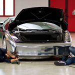 Cara Merawat Stiker Mobil