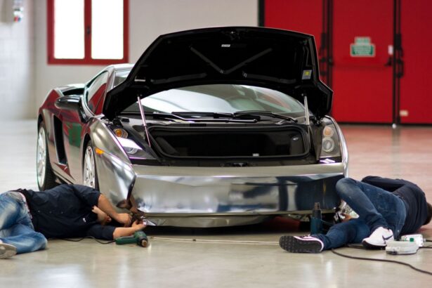 Cara Merawat Stiker Mobil