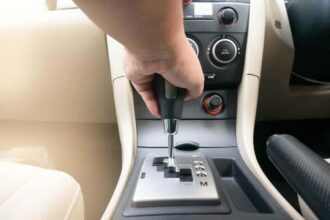 Cara Pindah Gigi Mobil Matic Di Tanjakan