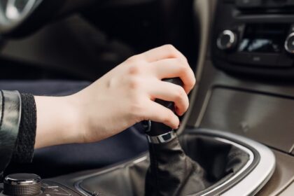 Kopling Mobil Terasa Berat