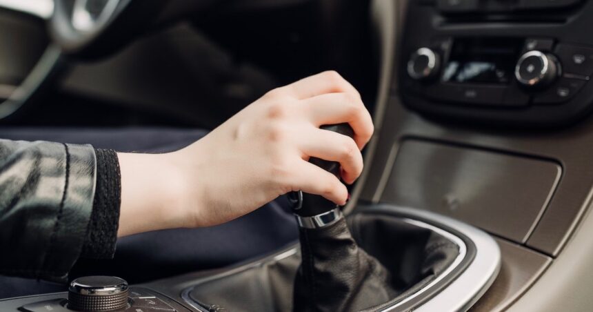 Kopling Mobil Terasa Berat