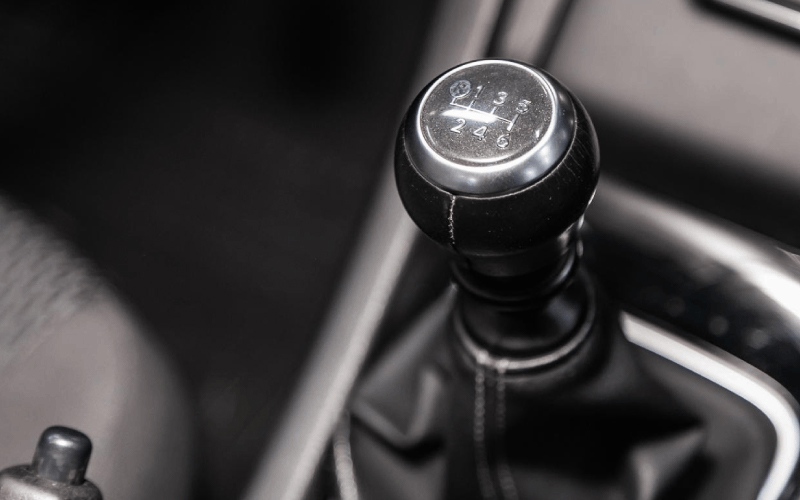 Kopling Mobil Terasa Berat