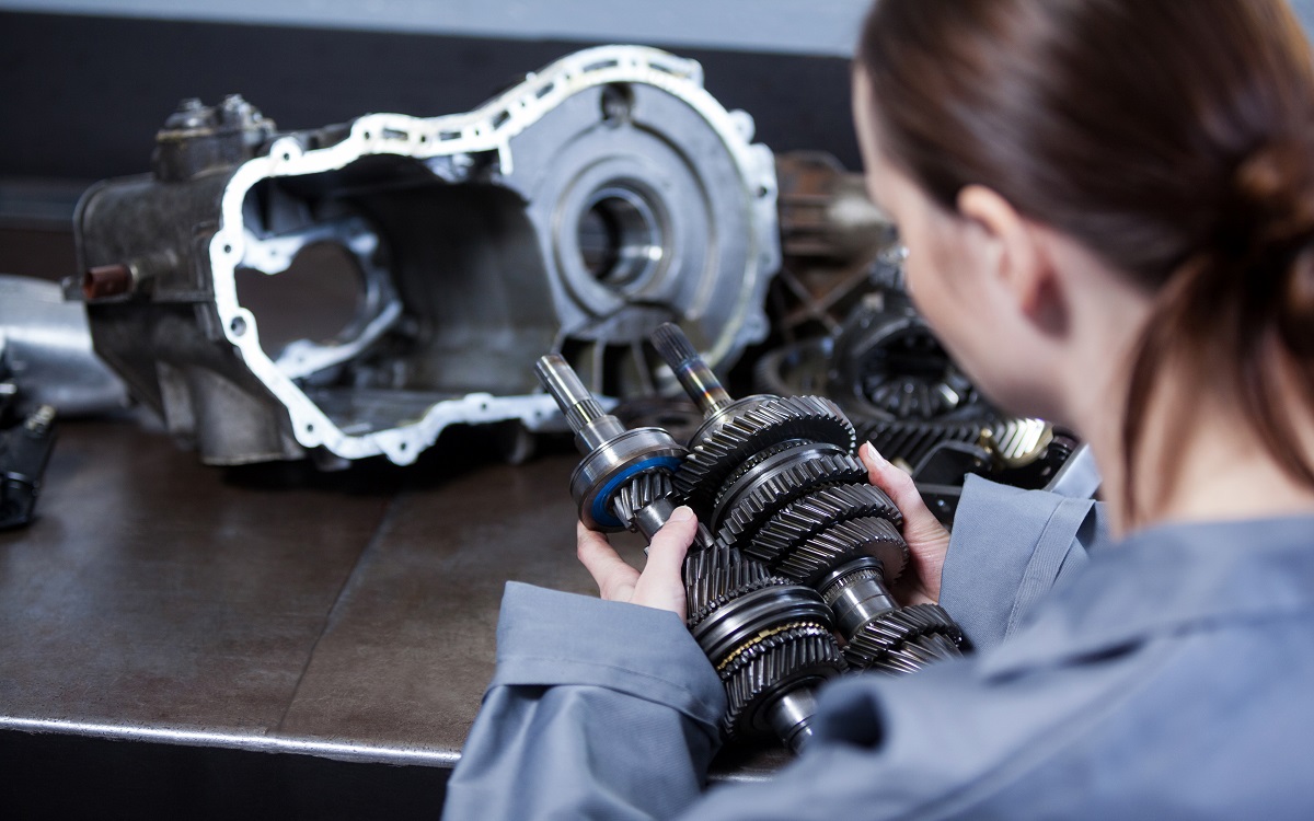 Tanda-Tanda Seal Gearbox Bocor