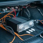 Cara Atasi Suara Amplifier Mobil Pecah