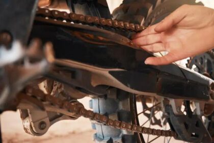Cara Membersihkan Rangka Bawah Motor