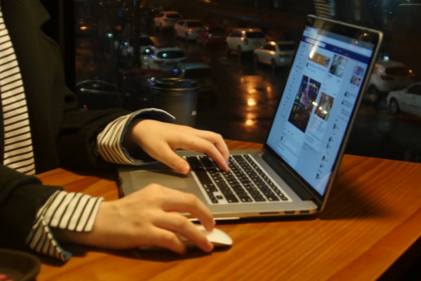 Membuat Copywriting yang Menarik untuk Iklan Usaha di Facebook