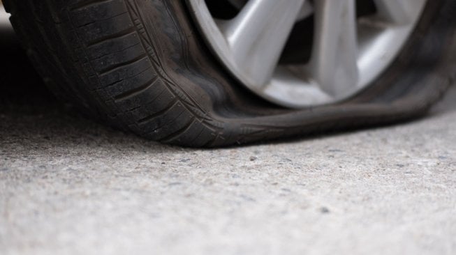 Penyebab Ban Mobil Kempes saat Lama Tidak Dipakai
