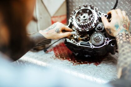 Perkiraan Biaya Turun Mesin Motor