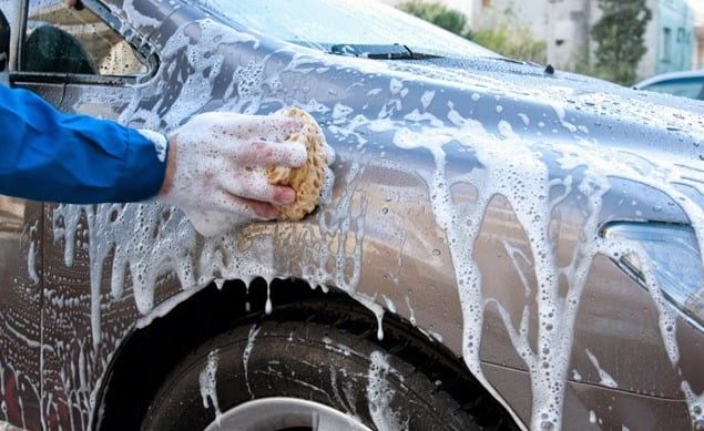 Tips Merawat Mobil Saat Musim Hujan
