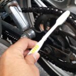 Cara Membersihkan Rantai Motor