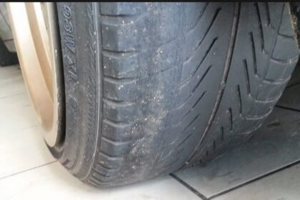 Penyebab Ban Mobil Habis Tidak Rata