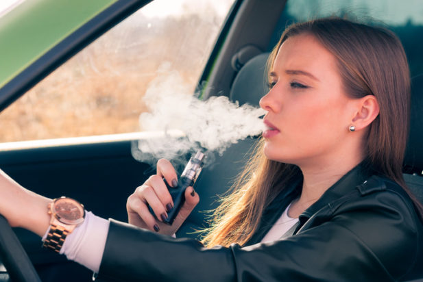 Bahaya Vape di Dalam Mobil