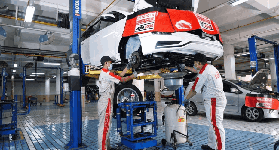 Biaya Servis Mobil Innova