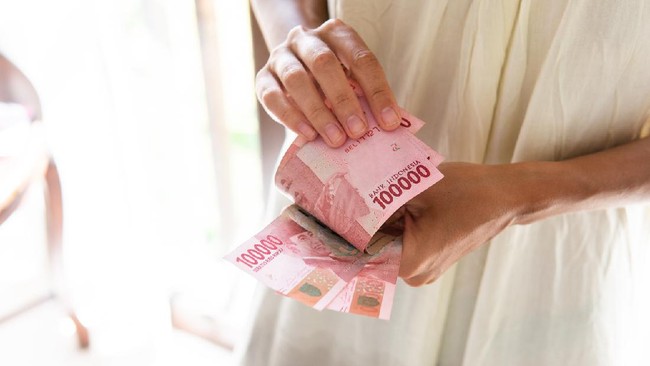 Cara Investasi Gaji ke-13