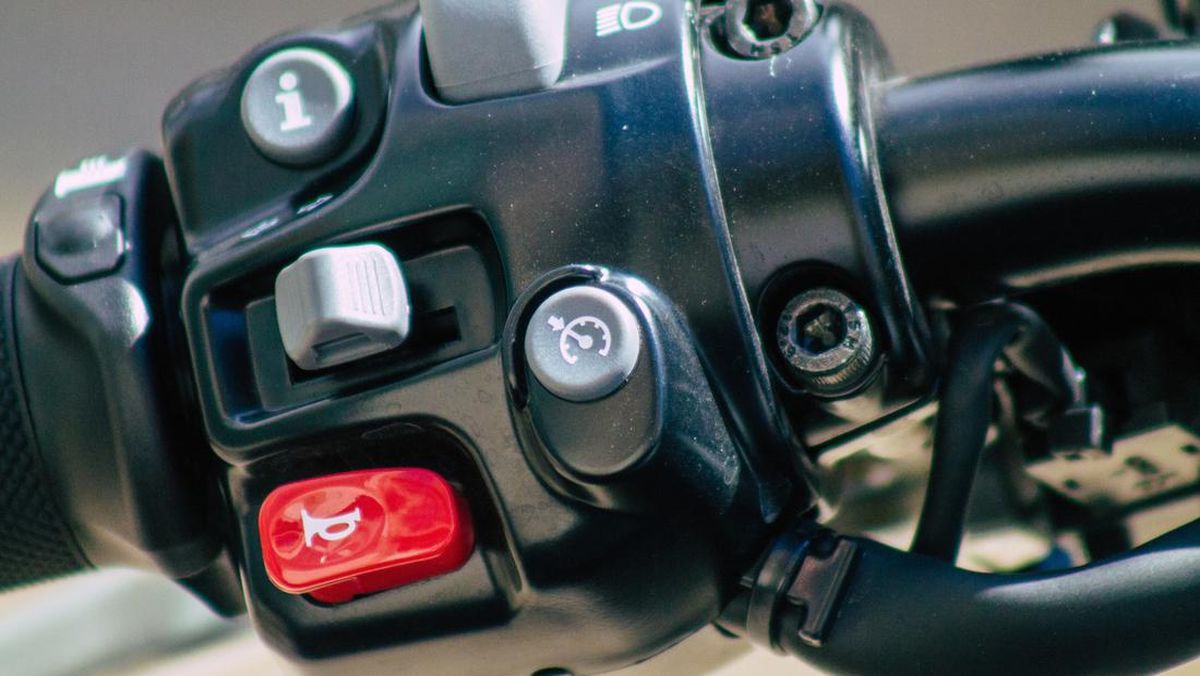 Cara Memperbaiki Klakson Motor Bermasalah