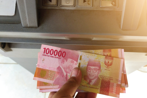 Cara Mengirim Uang dalam Jumlah Besar ke Luar Negeri