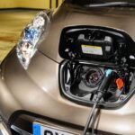 Kapan Waktu Terbaik Isi Ulang Baterai Mobil