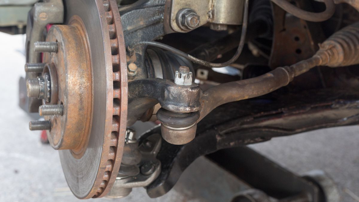 Kerusakan Tie Rod Mobil