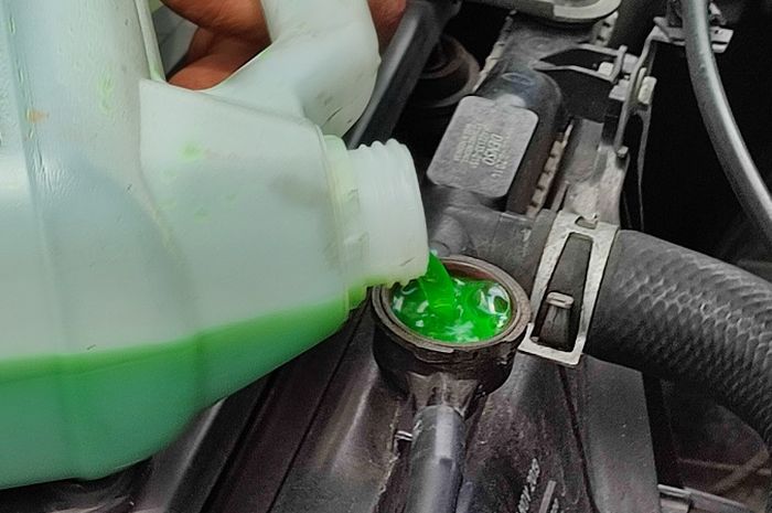 Waktu Terbaik Ganti Coolant Radiator Motor