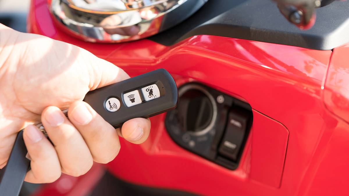Cara Mengoperasikan Smart Key pada Motor Baru