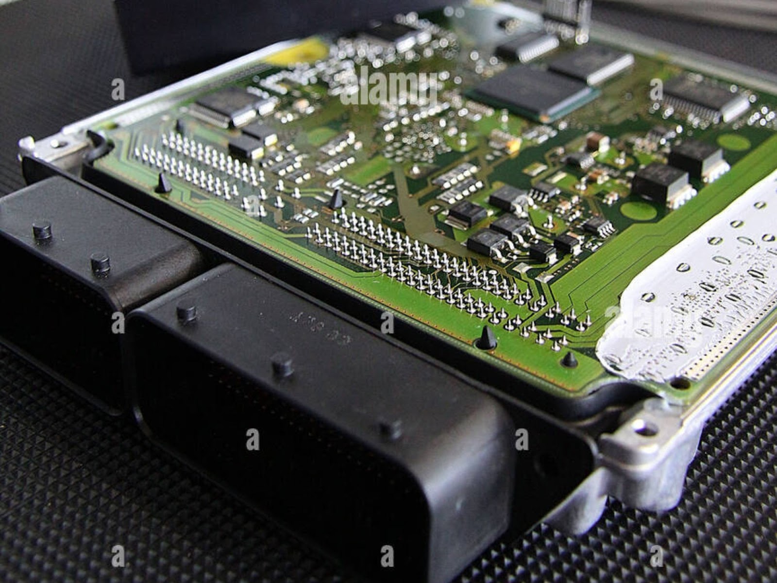 Mengenal ECU Mobil