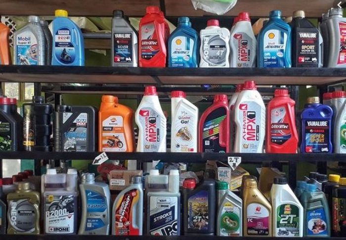 Tips Memilih Oli Sepeda Motor