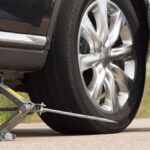 Tips Mendongkrak Mobil dengan Aman
